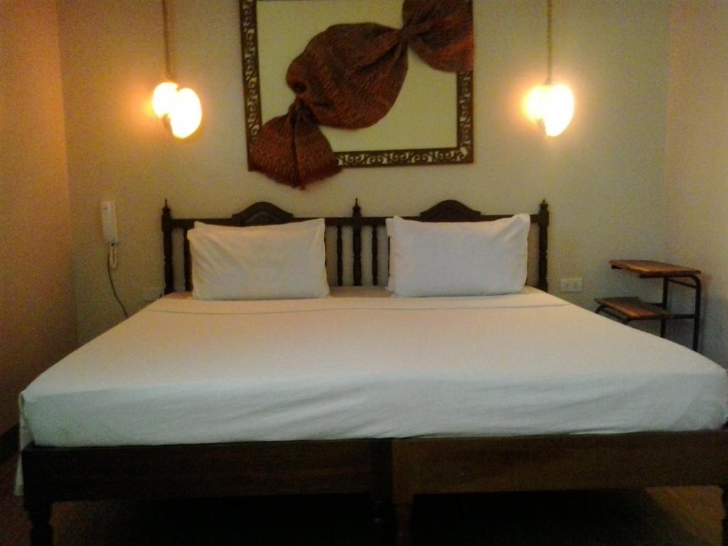 Отель Bahay Ni Tuding - House Of Tuding Davao Номер фото