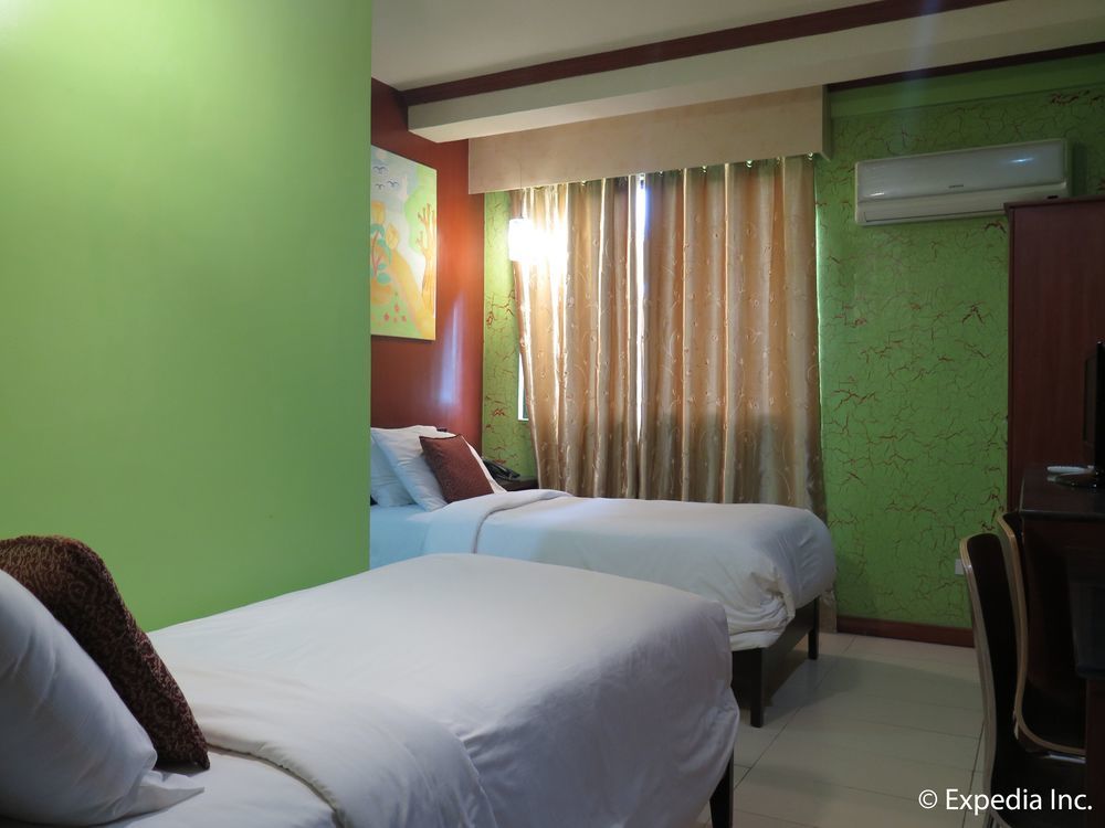 Отель Bahay Ni Tuding - House Of Tuding Davao Экстерьер фото