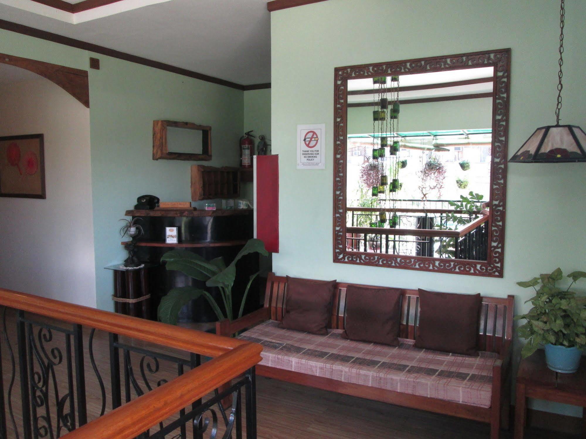 Отель Bahay Ni Tuding - House Of Tuding Davao Экстерьер фото