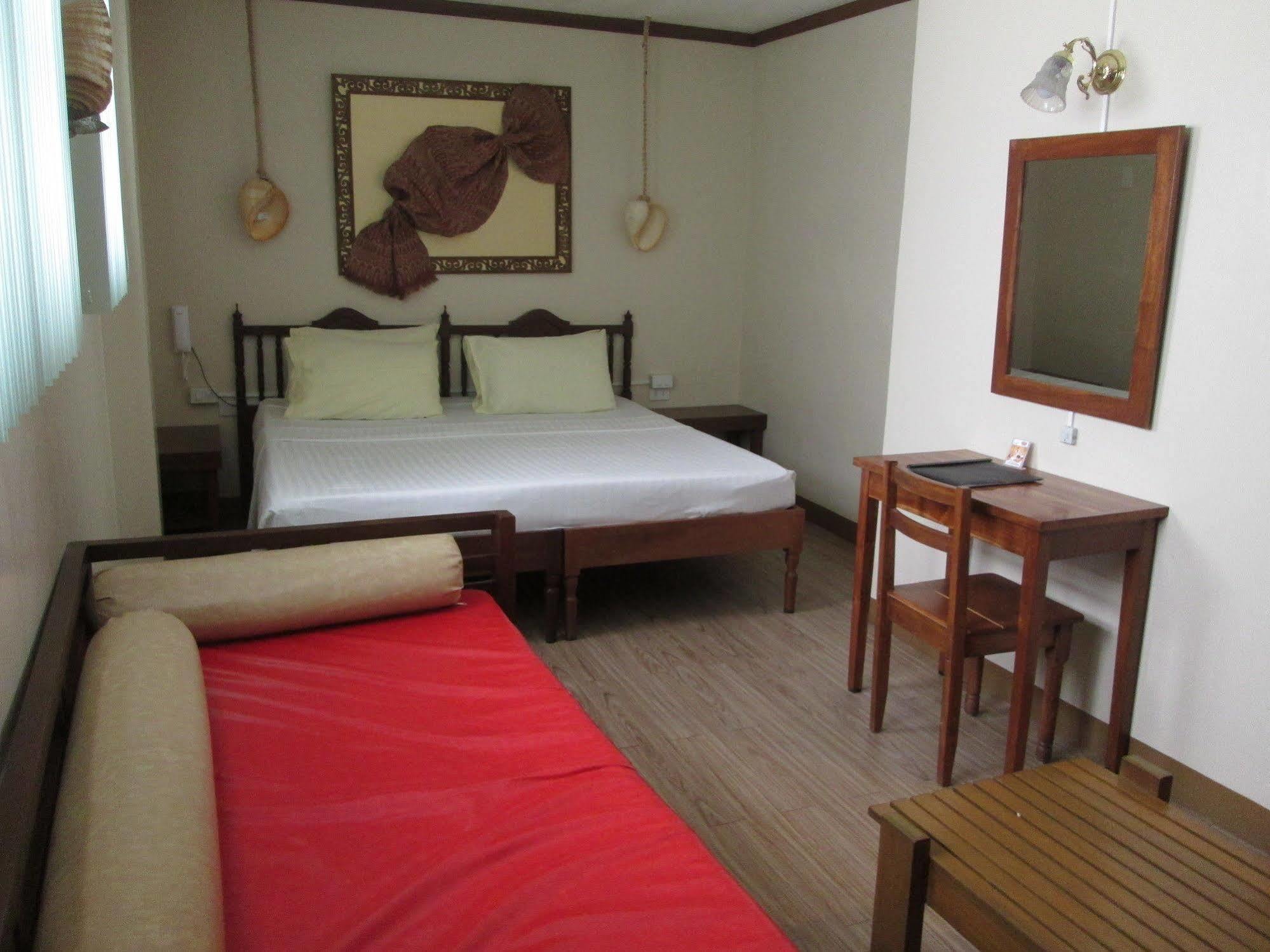 Отель Bahay Ni Tuding - House Of Tuding Davao Экстерьер фото